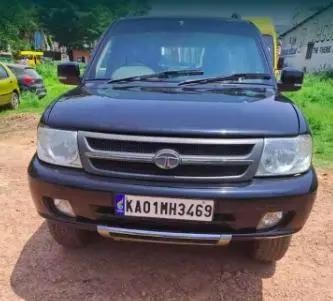 Tata Safari 4X2 EX 2011