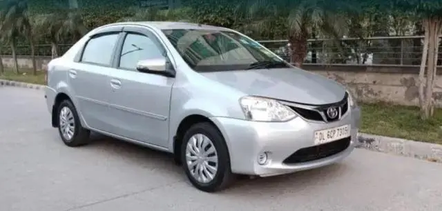 Toyota Etios V 2016