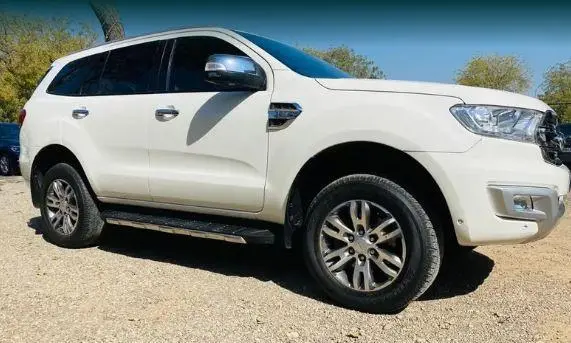 Ford Endeavour Titanium 3.2 4x4 AT 2019
