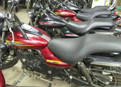 Bajaj Avenger Street 150 2016