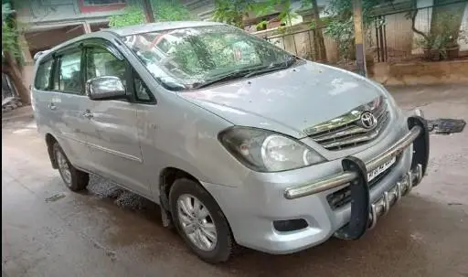 Toyota Innova 2.5 V 8 STR 2009