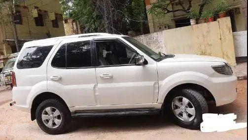 Tata Safari Storme 2.2 VX 4x2 2014