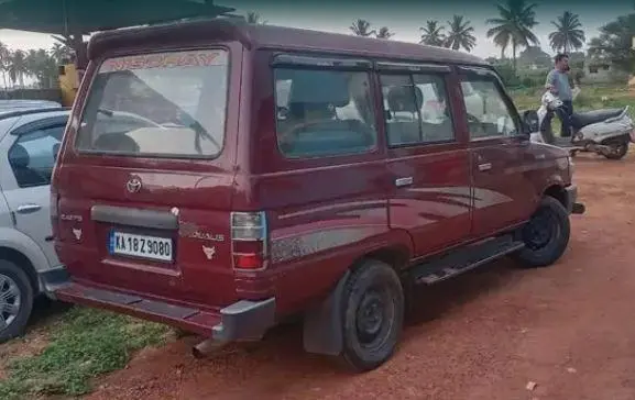 Toyota Qualis FS B3 2002