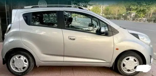 Chevrolet Beat LT Petrol 2013