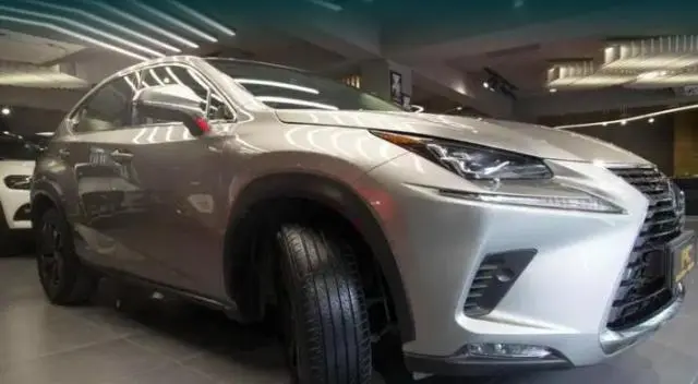 Lexus NX 300h Luxury Grade 2018