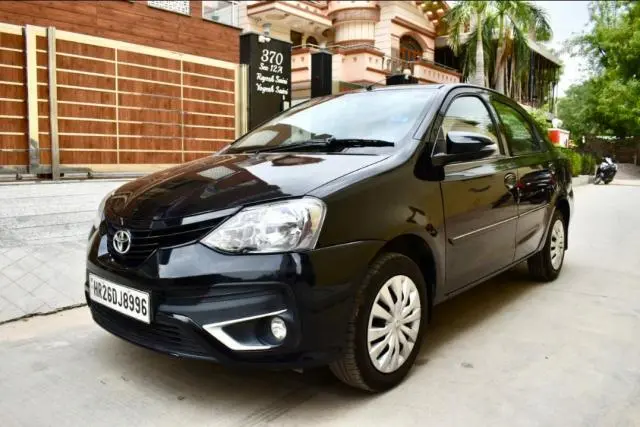 Toyota Etios V 2017