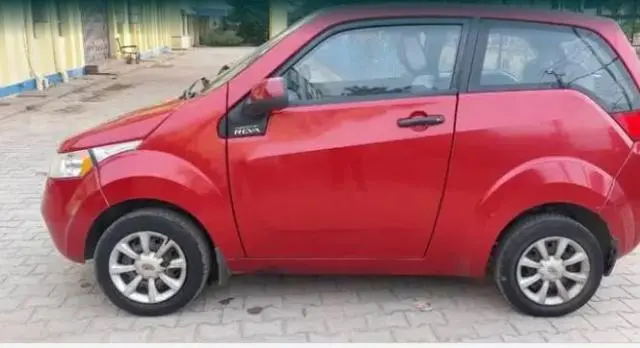 Mahindra e2o T2 2014