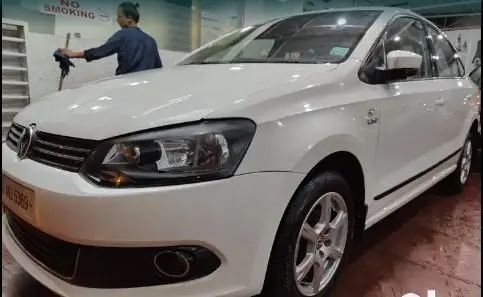 Volkswagen Vento Highline Petrol 2014
