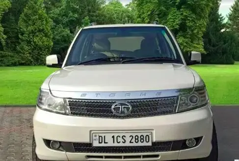 Tata Safari Storme EX 2014
