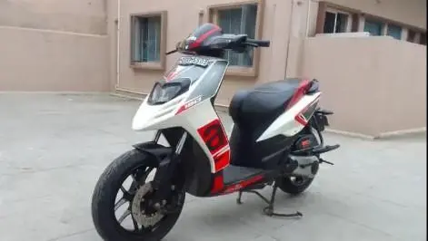 Aprilia SR 150 2018