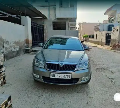 Skoda Laura Ambiente 1.8 TSI 2011