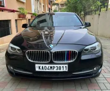 BMW 5 Series 520d 2011