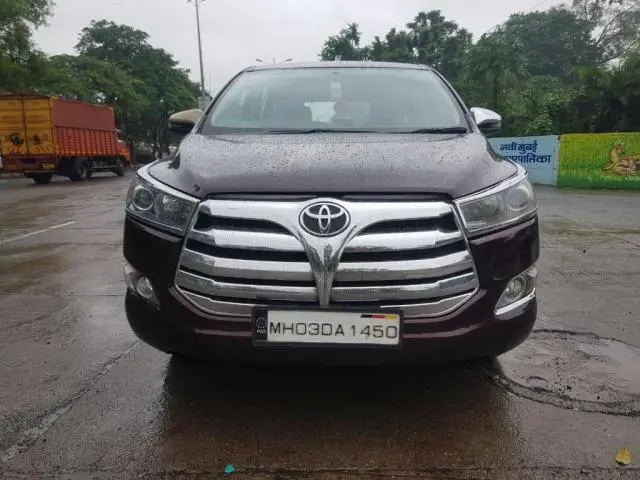 Toyota Innova Crysta 2.4 VX 8 STR 2018