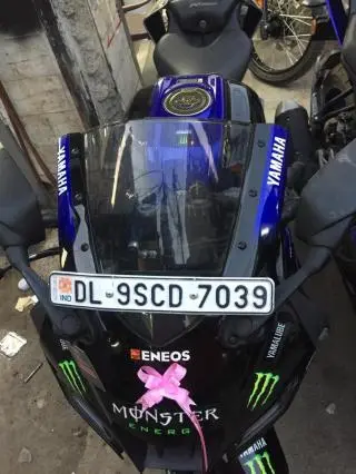 Yamaha YZF-R15 V4 Racing Blue 2022