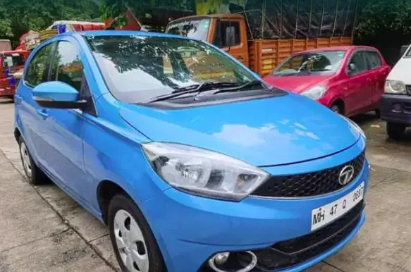 Tata Tiago Revotron XZ 2016