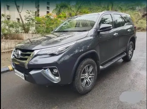 Toyota Fortuner 2.8 4x2 AT 2018