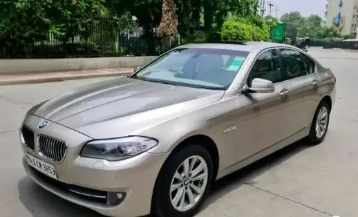 BMW 5 Series 520D LUXURY LINE 2013