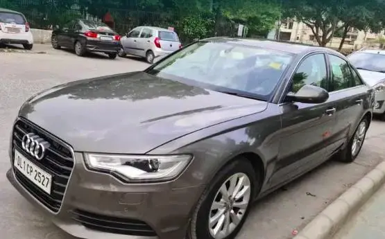 Audi A6 2.0 TDI PREMIUM 2012