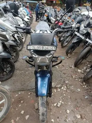 Bajaj V15 150cc 2017