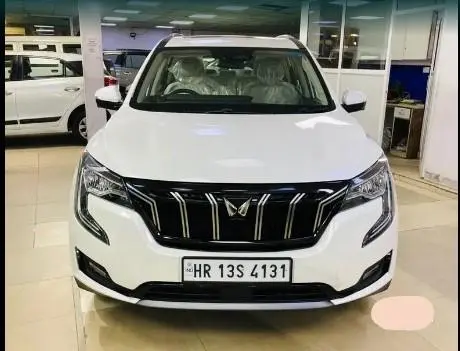 Mahindra XUV700 AX 7 Petrol AT Luxury Pack 7 STR 2021