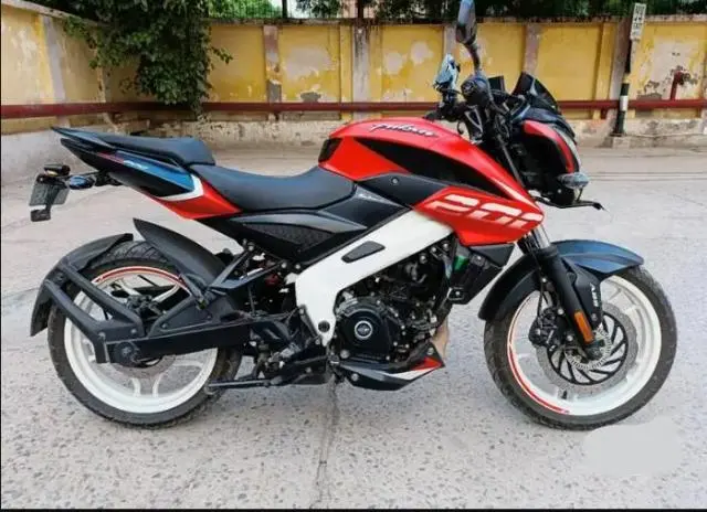 Bajaj Pulsar NS200 ABS BS6 2021