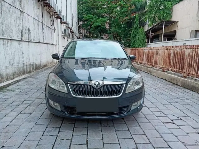 Skoda Rapid 1.5 TDI CR Style Plus AT 2016