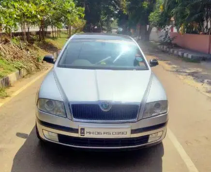 Skoda Laura Elegance 1.9 TDI MT 2008