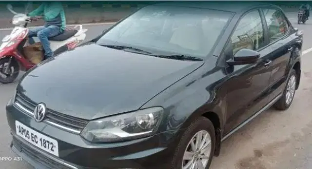 Volkswagen Ameo Highline 1.5L (D) 2017