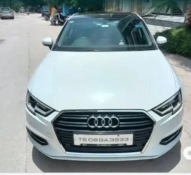 Audi A3 35 TDI PREMIUM + SUNROOF 2018