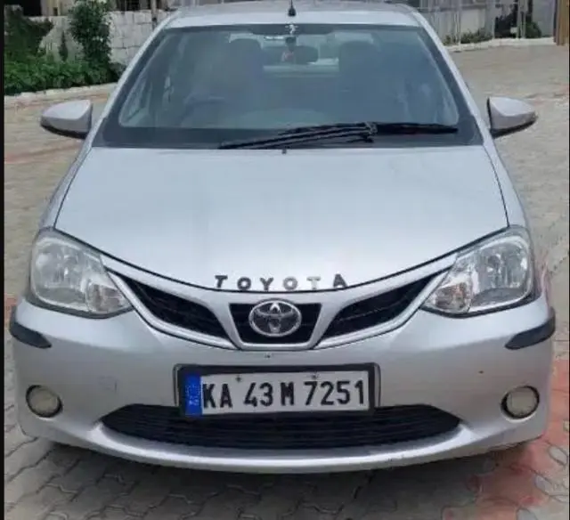 Toyota Etios Liva VXD 2015