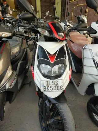 Aprilia SR 150 2017