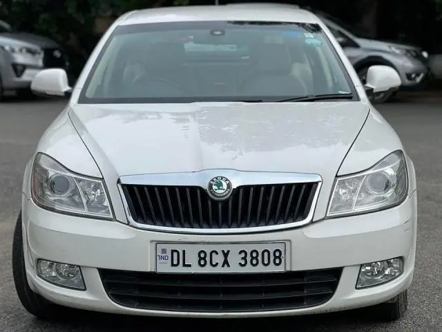 Skoda Laura Active 1.8 TSI 2011