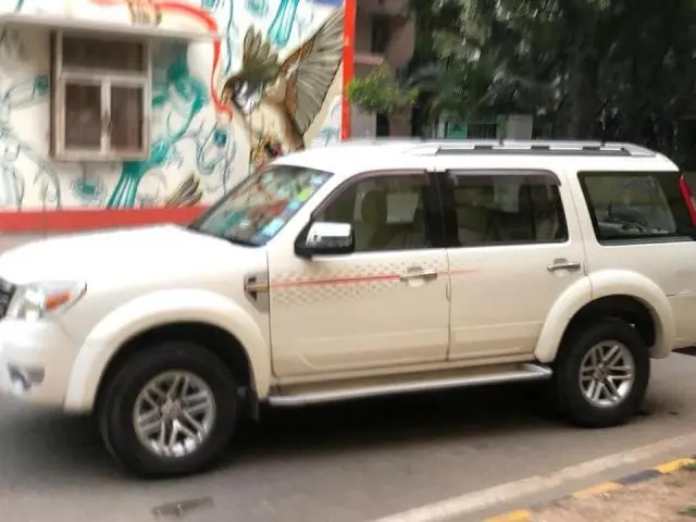 Ford Endeavour 3.0L 4X4 AT 2010