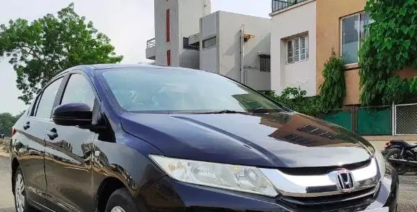 Honda City SV i-DTEC 2014