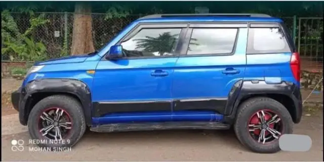 Mahindra TUV300 T8 2016