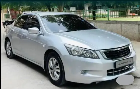 Honda Accord 2.4 ELEGANCE AT 2010