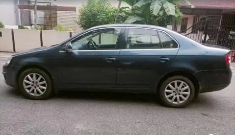 Volkswagen Jetta 2.0L TDI Trendline 2010