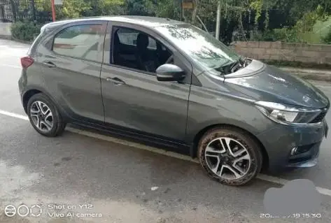 Tata Tiago Revotron XZ BS6 2021