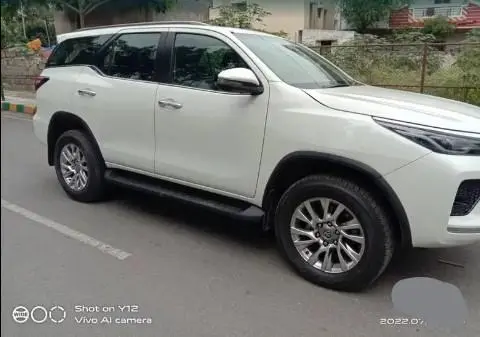 Toyota Fortuner 2.8 4x2 AT 2021