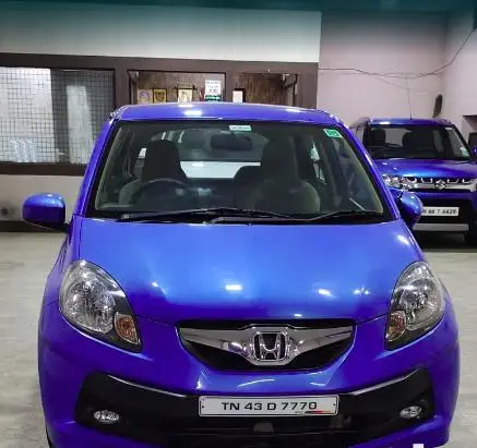Honda Brio V MT 2012