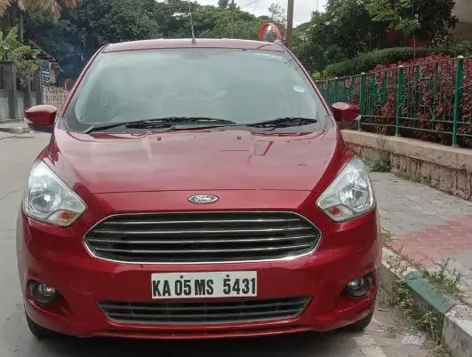 Ford Figo 1.2P TITANIUM MT 2015