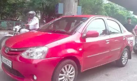Toyota Etios V 2011