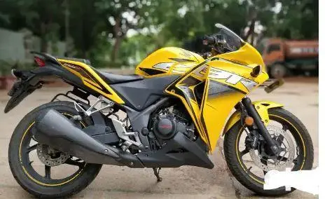 Honda CBR 250R 2018