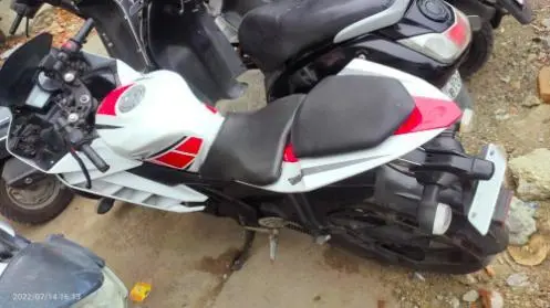 Yamaha YZF-R15 150cc 2013