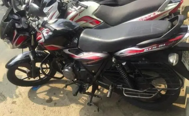 Bajaj Discover 100cc 2010
