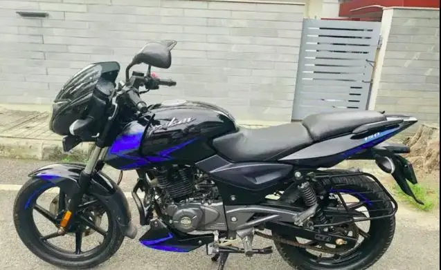 Bajaj Pulsar 150cc ABS FI 2020
