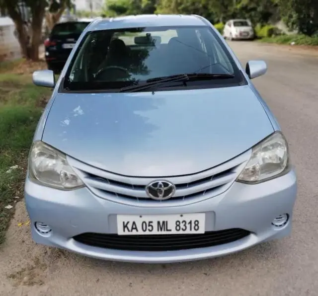 Toyota Etios Liva GD 2012