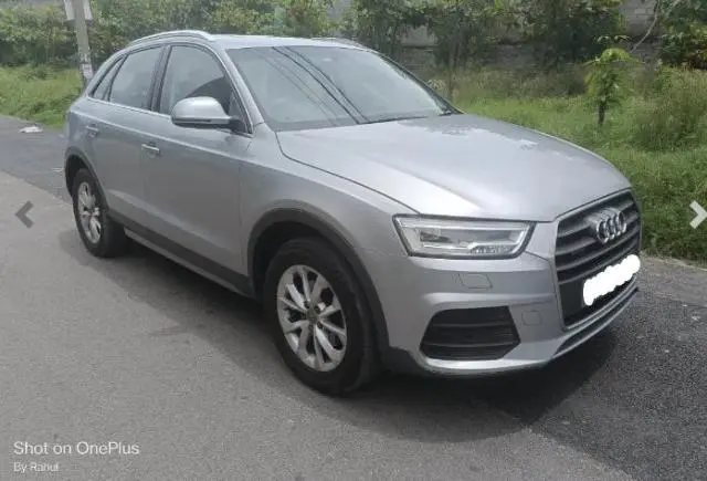 Audi Q3 35 TDI quattro Premium Plus 2016