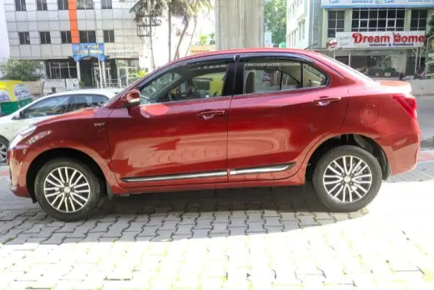 Maruti Suzuki Swift DZire ZXi 2017