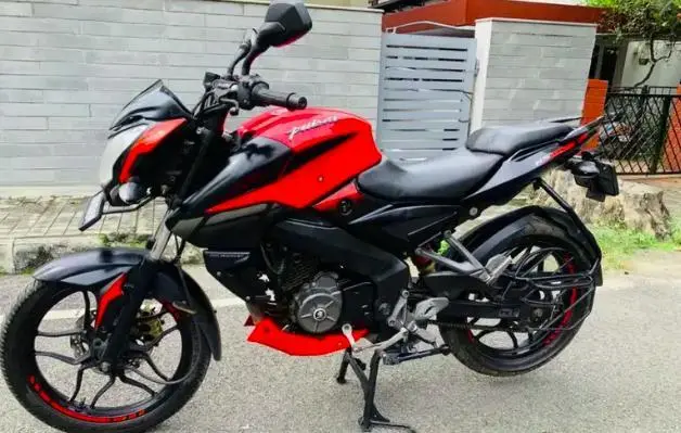 Bajaj Pulsar NS160 2018